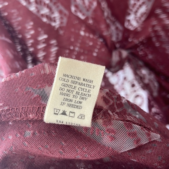 Long Open Back Tank Top - Deep Red Gimmicks - Picture 6 of 7